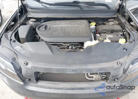 2019 Jeep Cherokee Trailhawk 4X4 из США, поврежденный, VIN 1C4PJMBX1KD314121